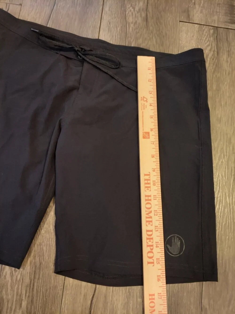 Body Glove Men’s Black Board Shorts Swim Trunks Size Large Surf Athletic Beach